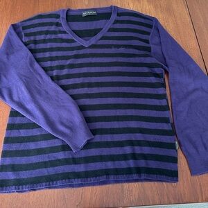Brubaker cotton & wool blend sweater. Black and purple. Size L. Like new!